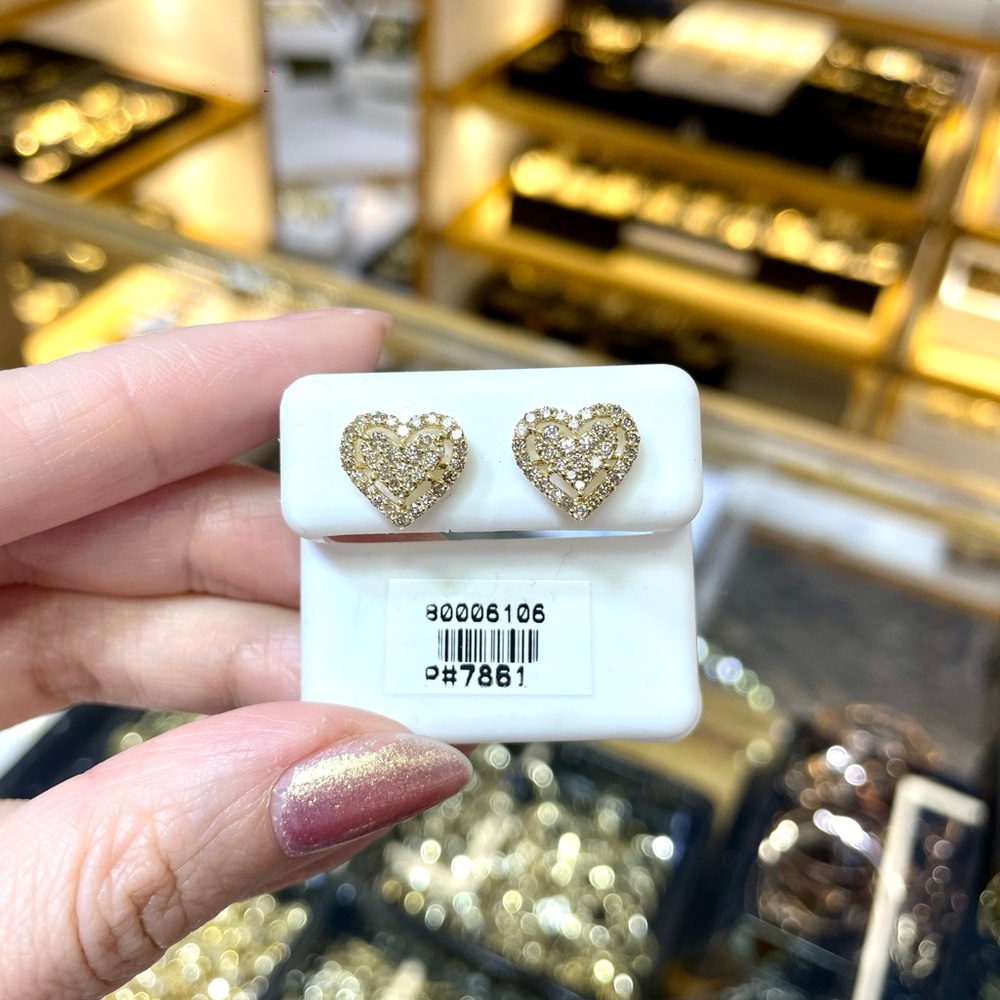14K Yellow Gold Diamonds Stud Earring